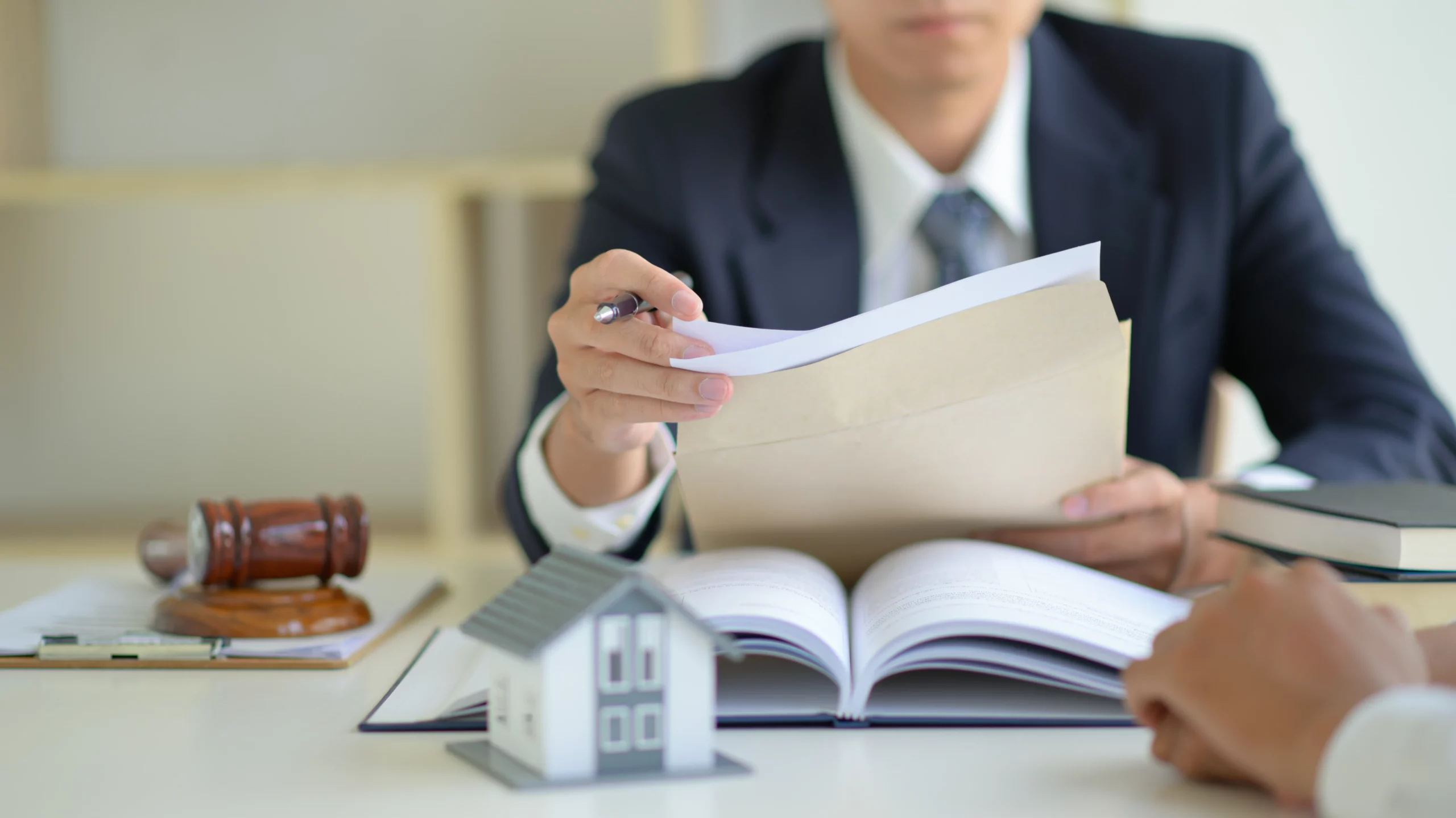 Florida estate planning attorney reviewing an estate plan with a client